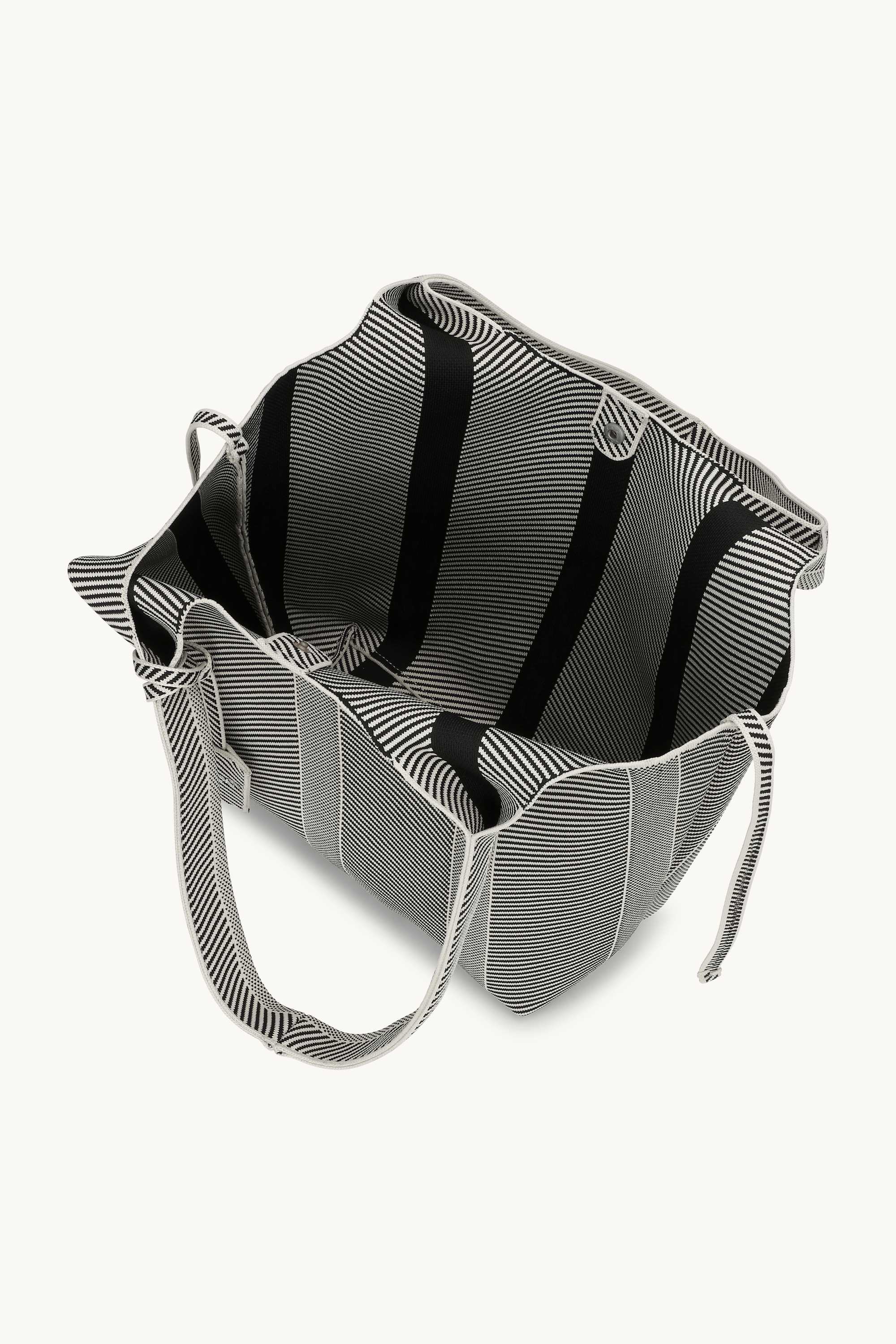 Knitted Bag - Milk Creme Black - Image 7