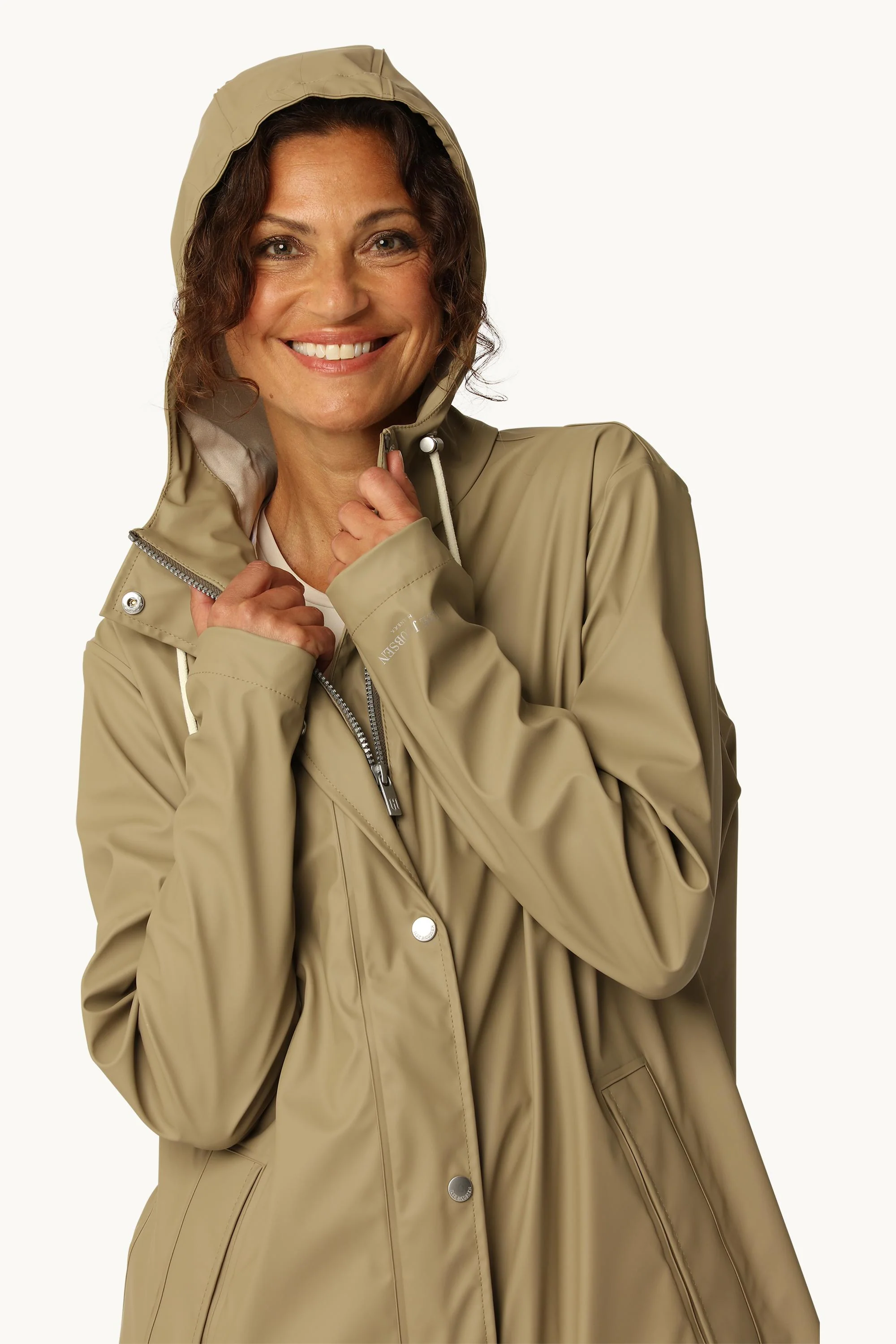 Light Raincoat - Coriander - Image 8