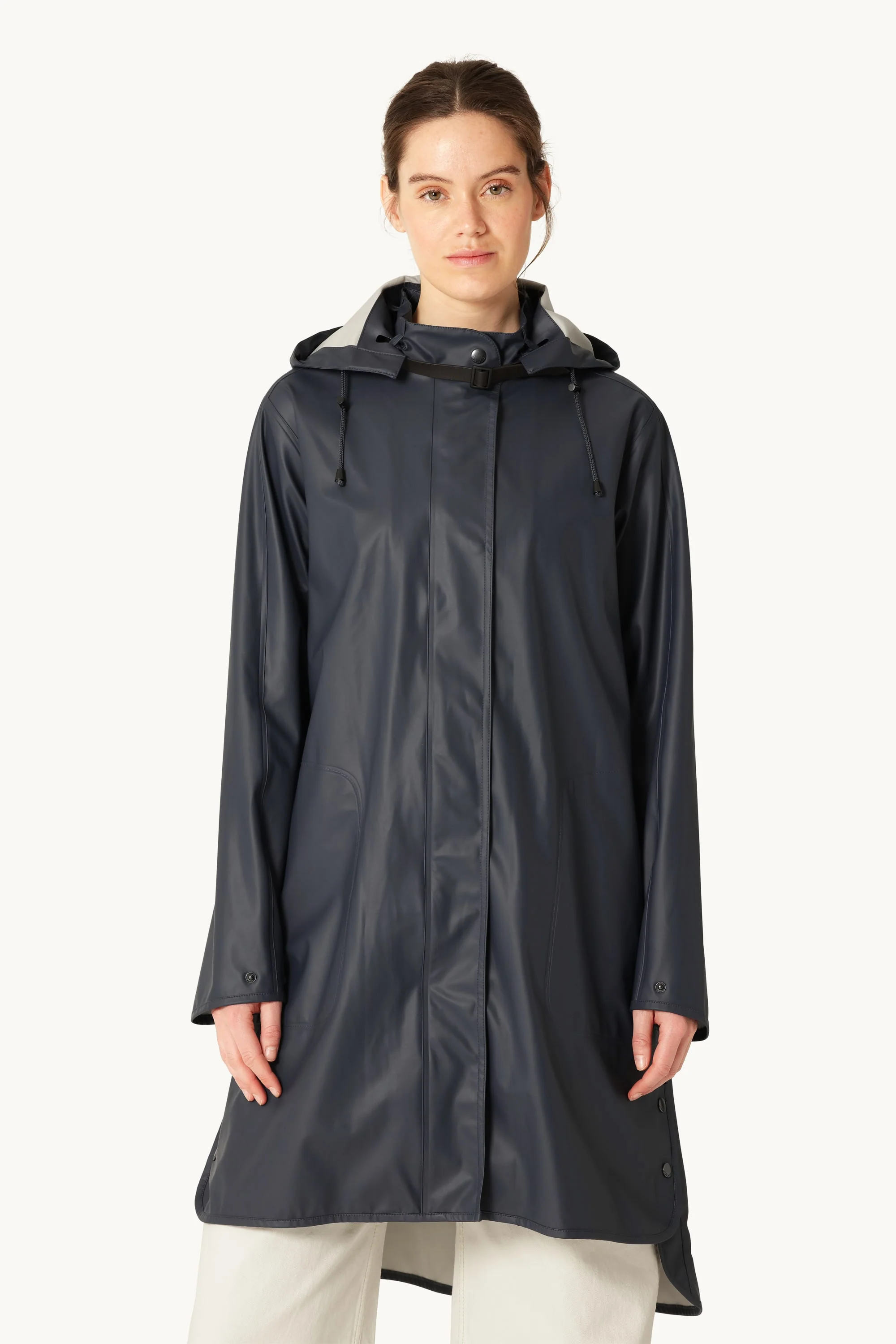 Light Raincoat - Ombre Blue - Image 3