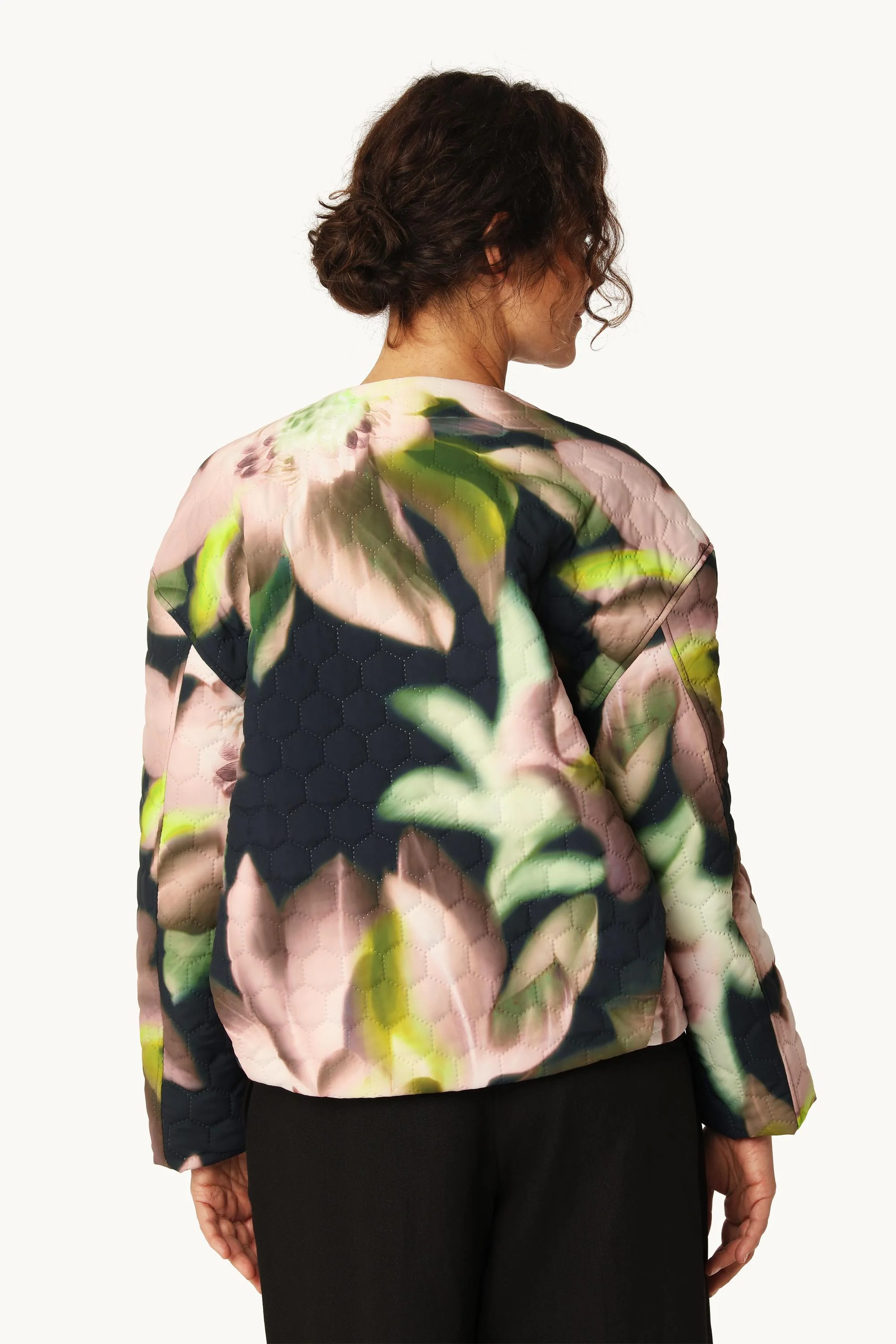Short Quilted Jacket - Dark Photoristic Flower - Image 3