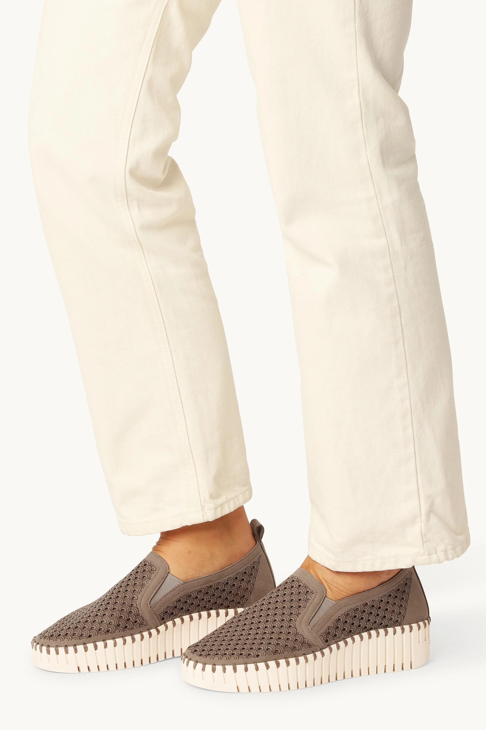 Tulip Slip-On - Falcon Pearled Ivory - Image 8